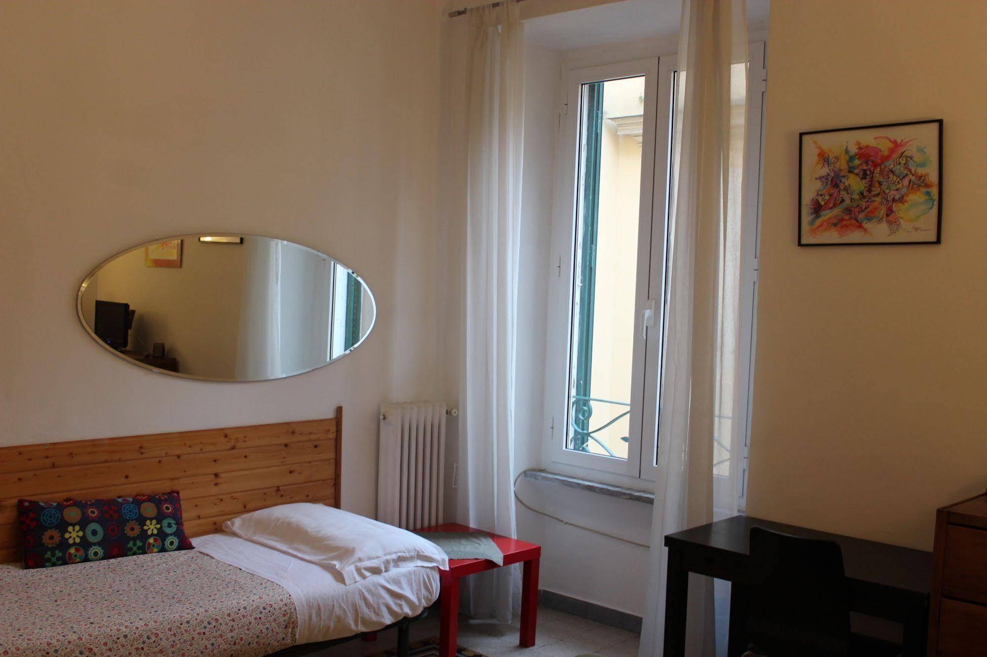 Bed & Breakfast Galilei 2*