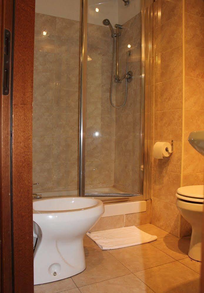 Galilei Bed & Breakfast 2*